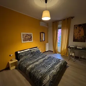Da Me - Ampio Con 2 Da Letto Milán